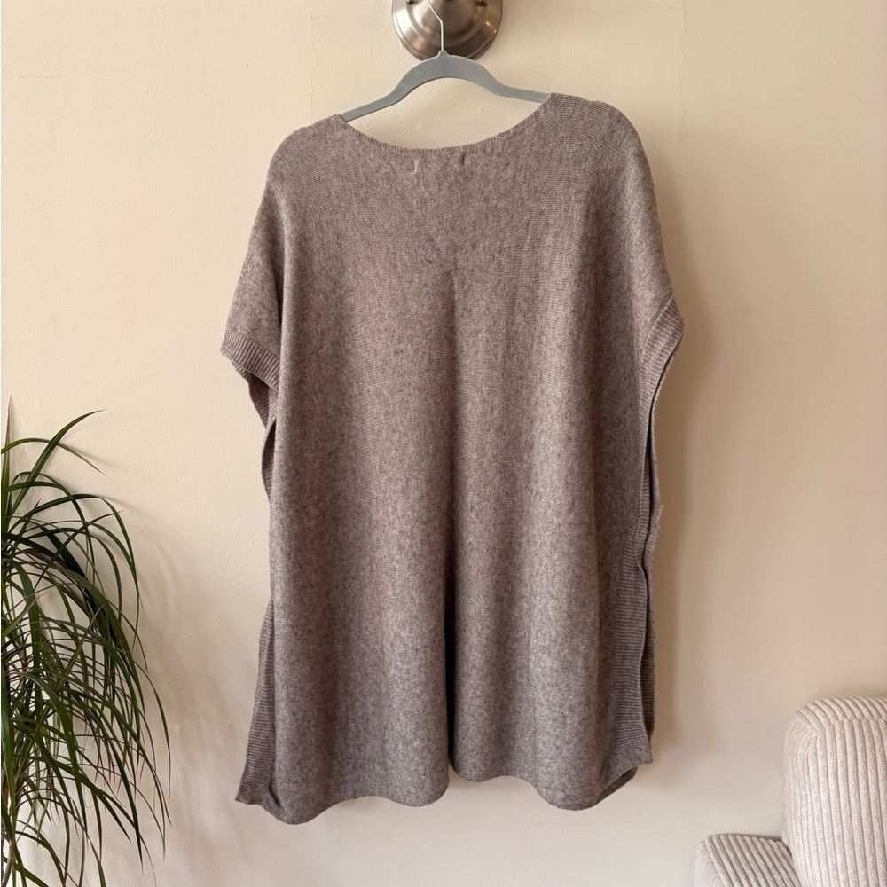 lovestitch Neutral Taupe Short-Sleeve Knit Top Poncho Sweater One Size - Picture 3 of 6